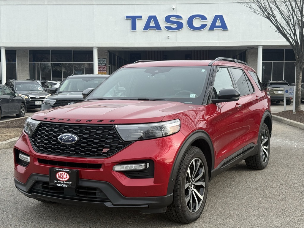 2020 Ford Explorer ST's photo
