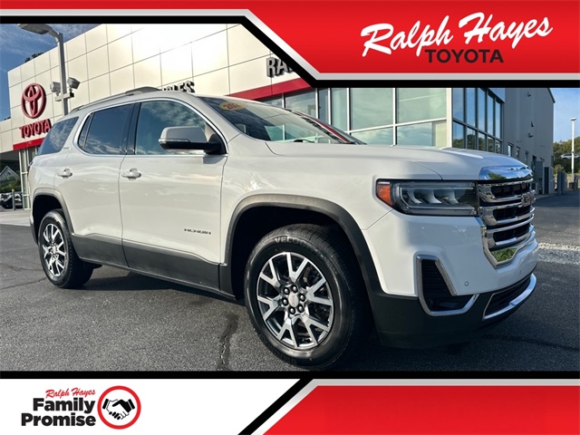 2023 GMC Acadia SLT's photo