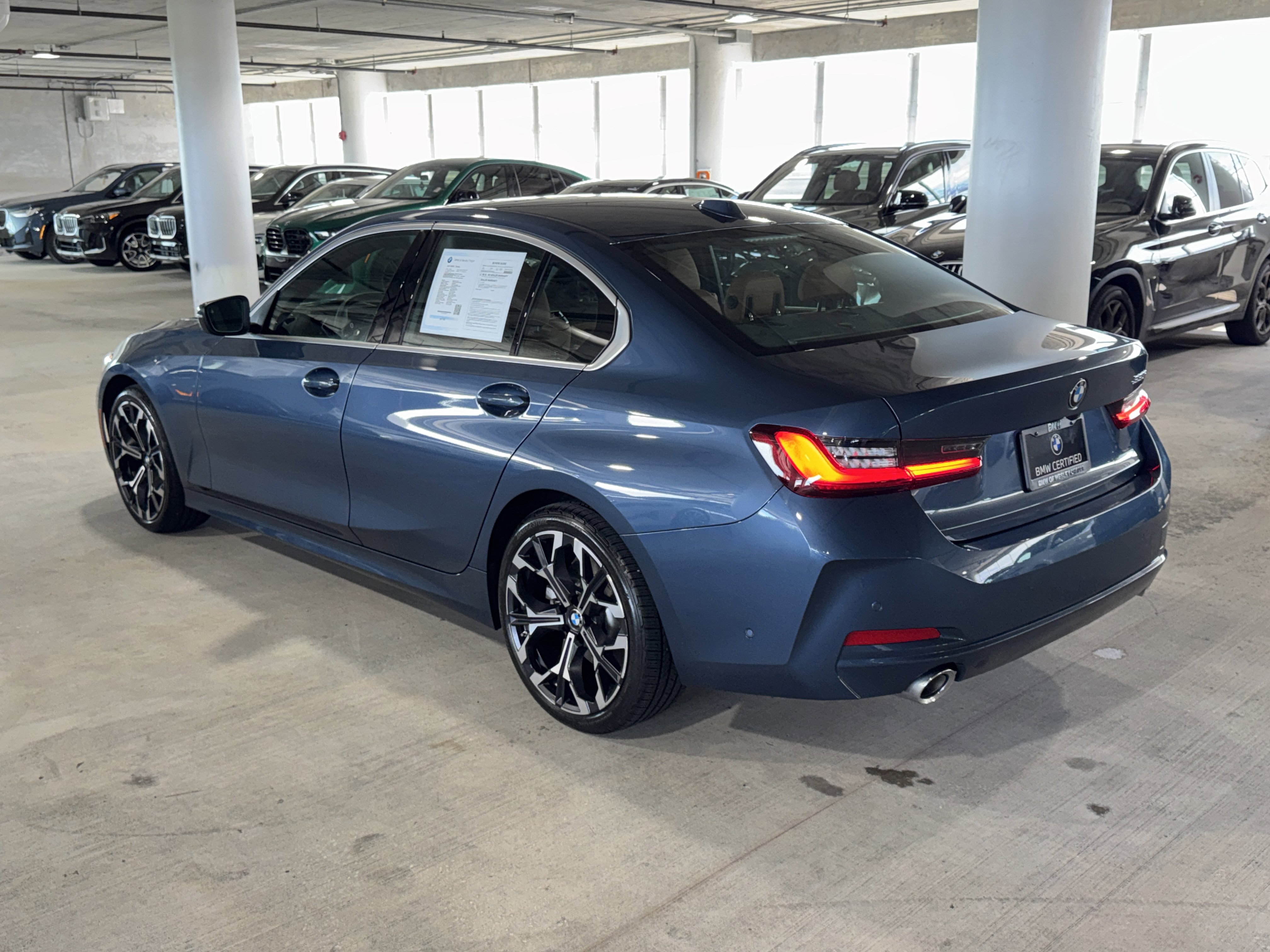 2025 Bmw 330i photo 3