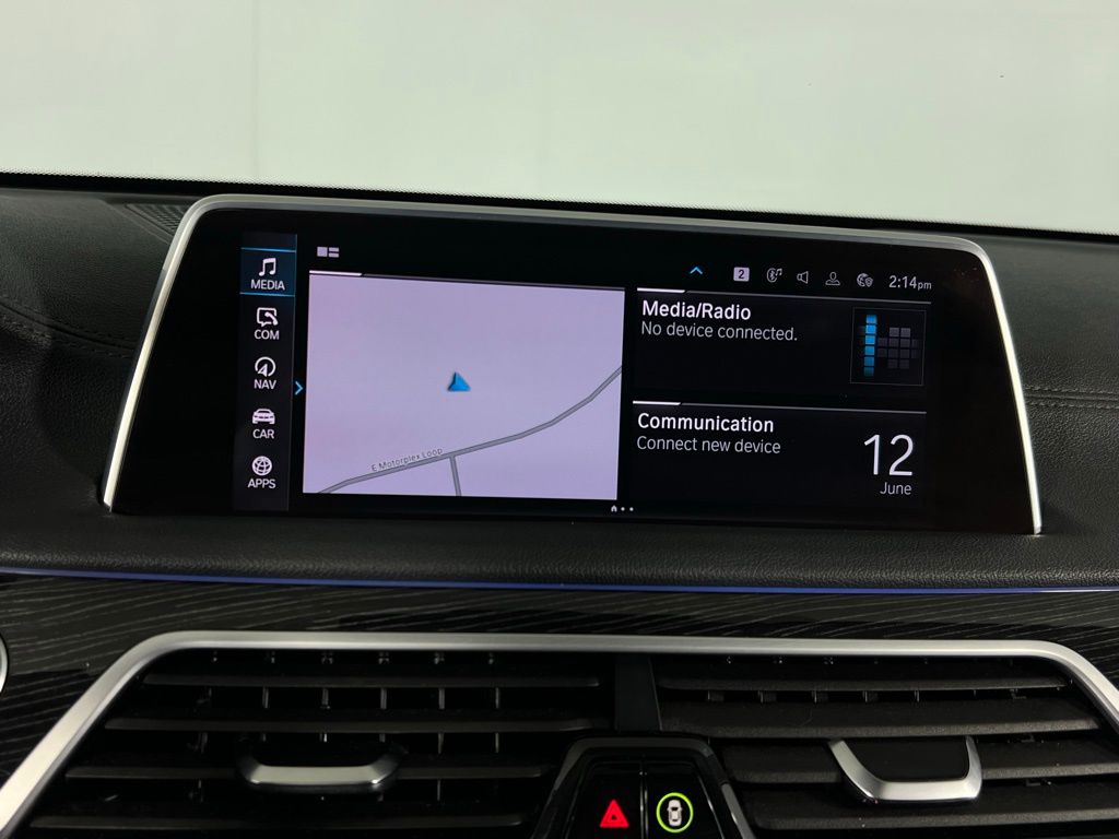 2020 Bmw 745e xDrive Sedan photo 14