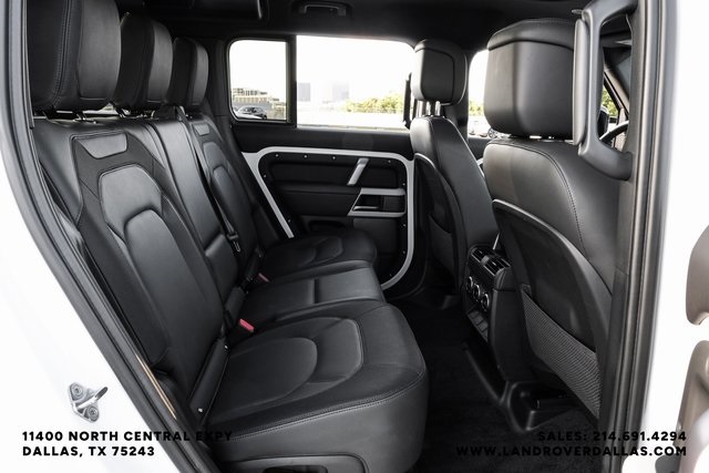 2023 Land Rover Defender 110 X-Dynamic SE photo 33