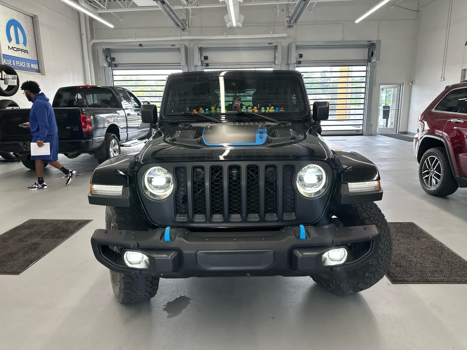 Used 2022 Jeep Wrangler Unlimited Rubicon 4XE with VIN 1C4JJXR62NW184153 for sale in Kansas City