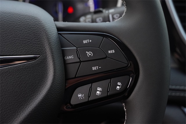 2025 Chrysler Pacifica Limited photo 25