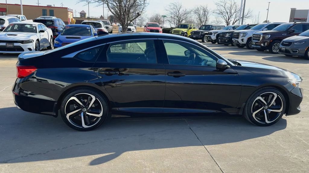 2022 Honda Accord Sport photo 7