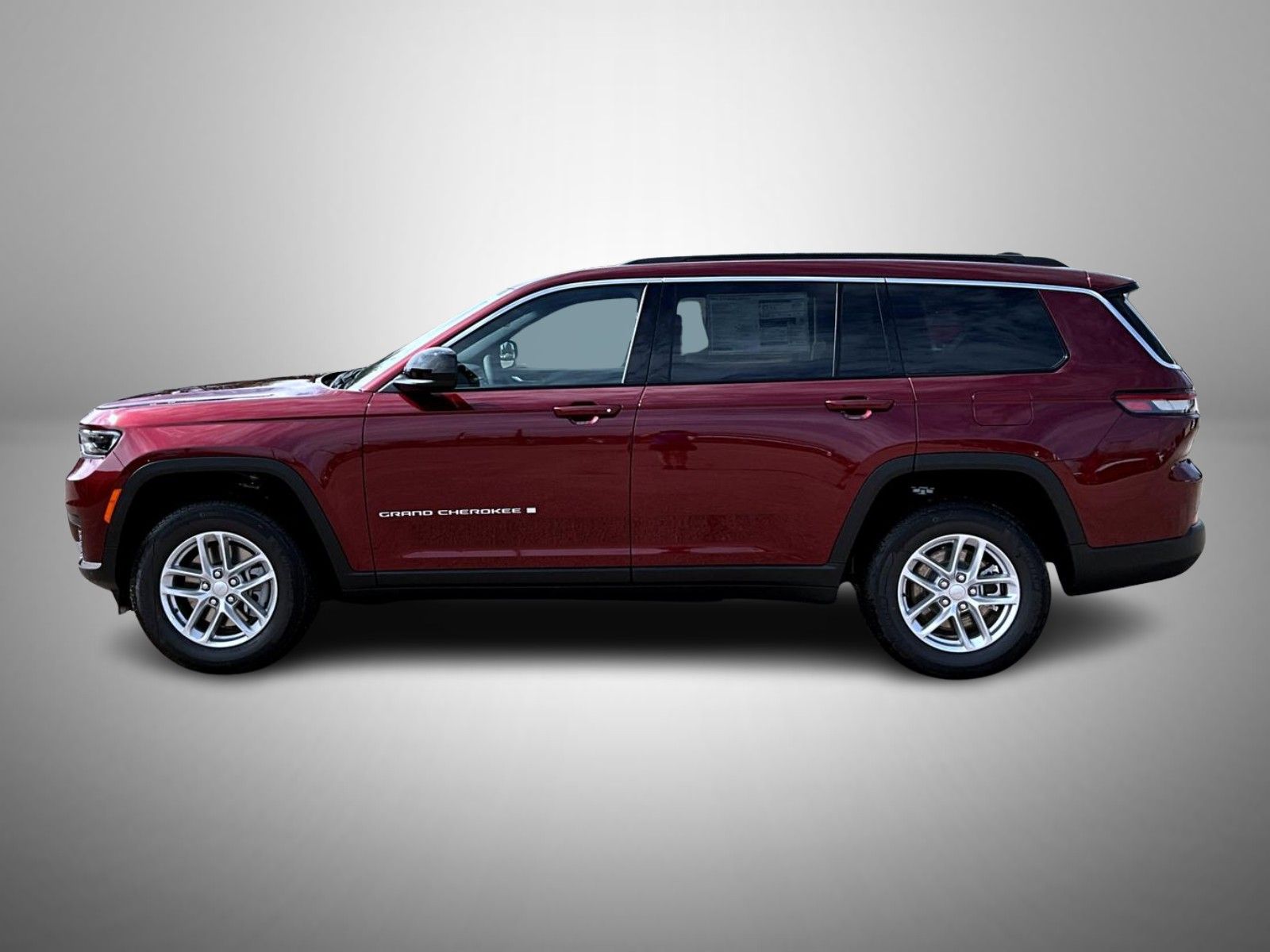 2025 Jeep Grand Cherokee Laredo photo 8