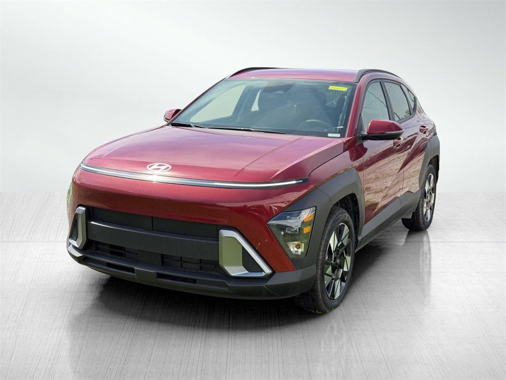 2025 Hyundai Kona SEL photo 8