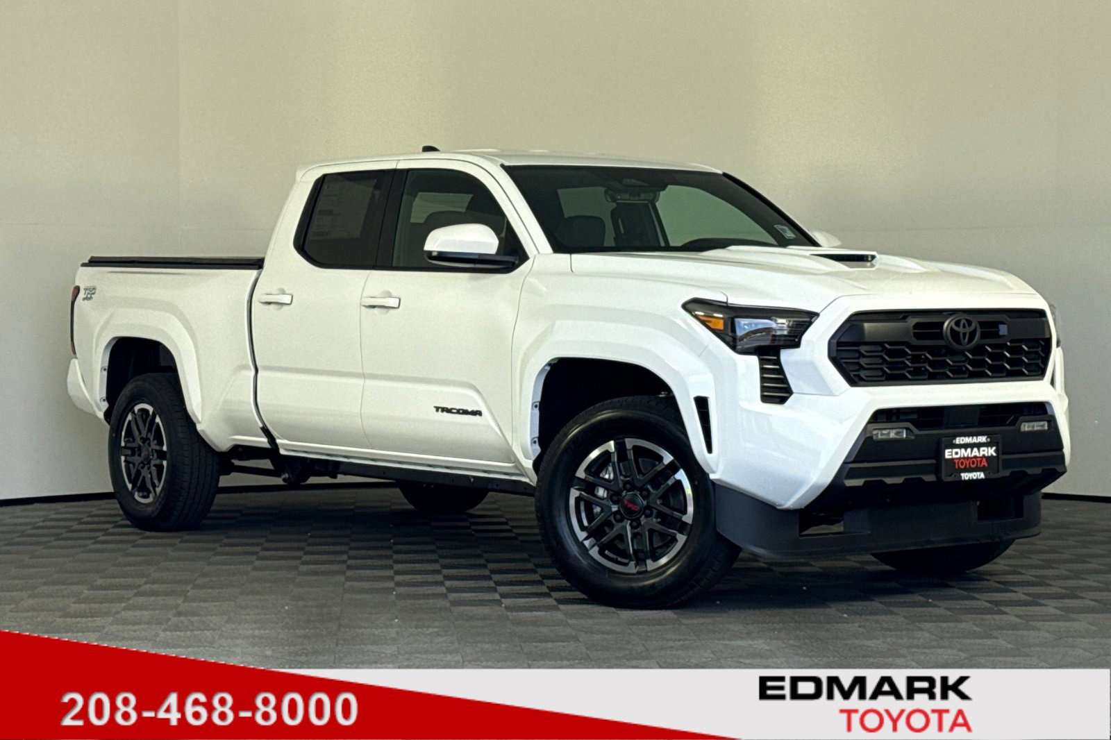 2025 Toyota Tacoma TRD Sport's photo