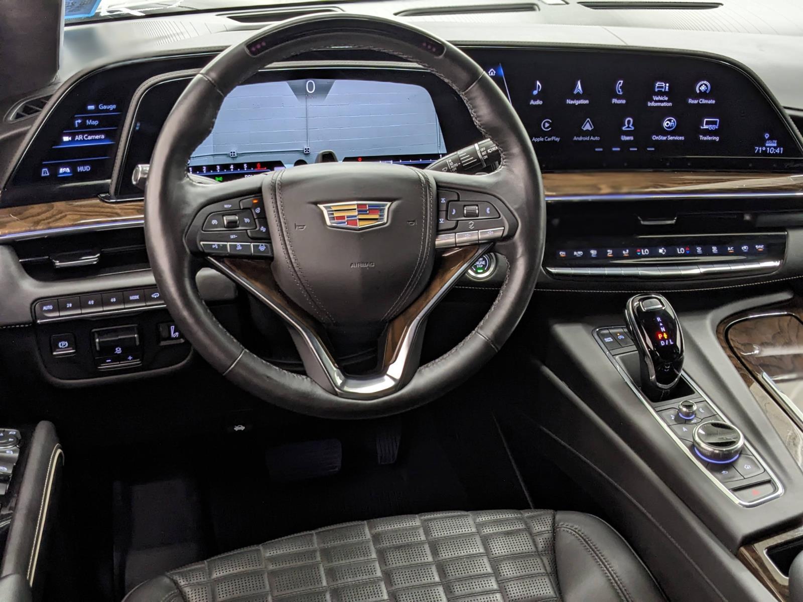 2024 Cadillac Escalade Sport Platinum photo 3
