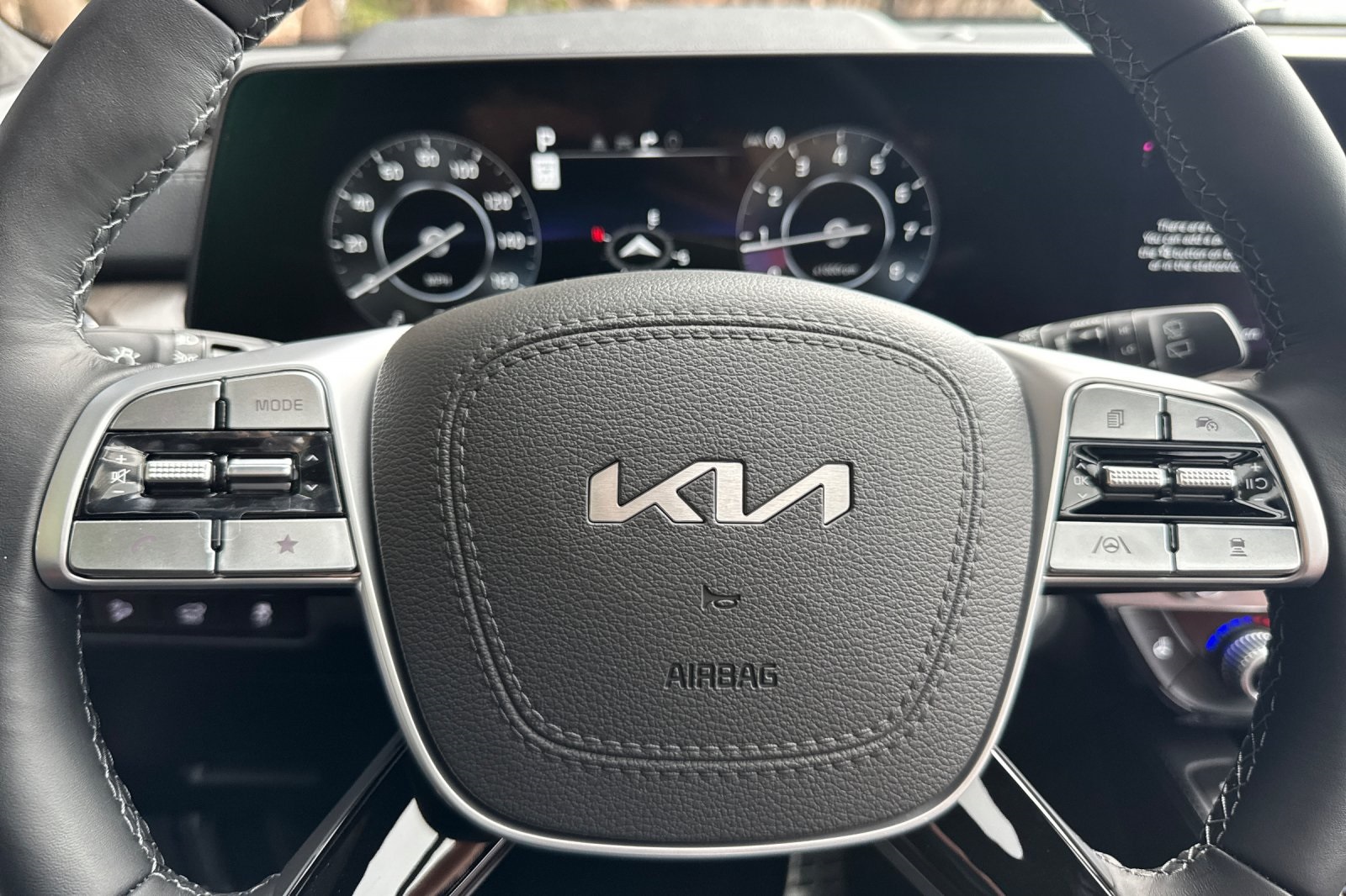 2025 Kia Telluride SX Prestige photo 18