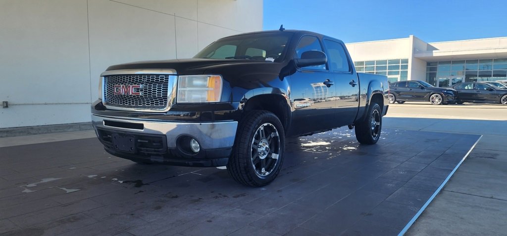 2011 GMC Sierra 1500 SLT's photo