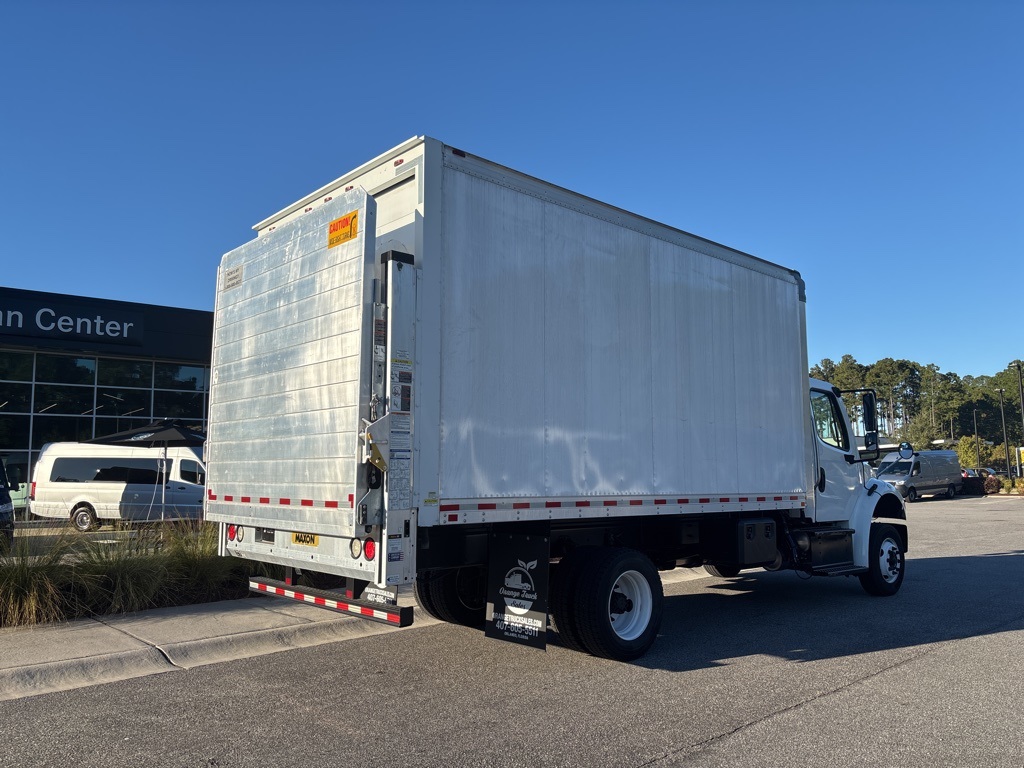 2020 Freightliner M2 106 Medium Duty photo 3