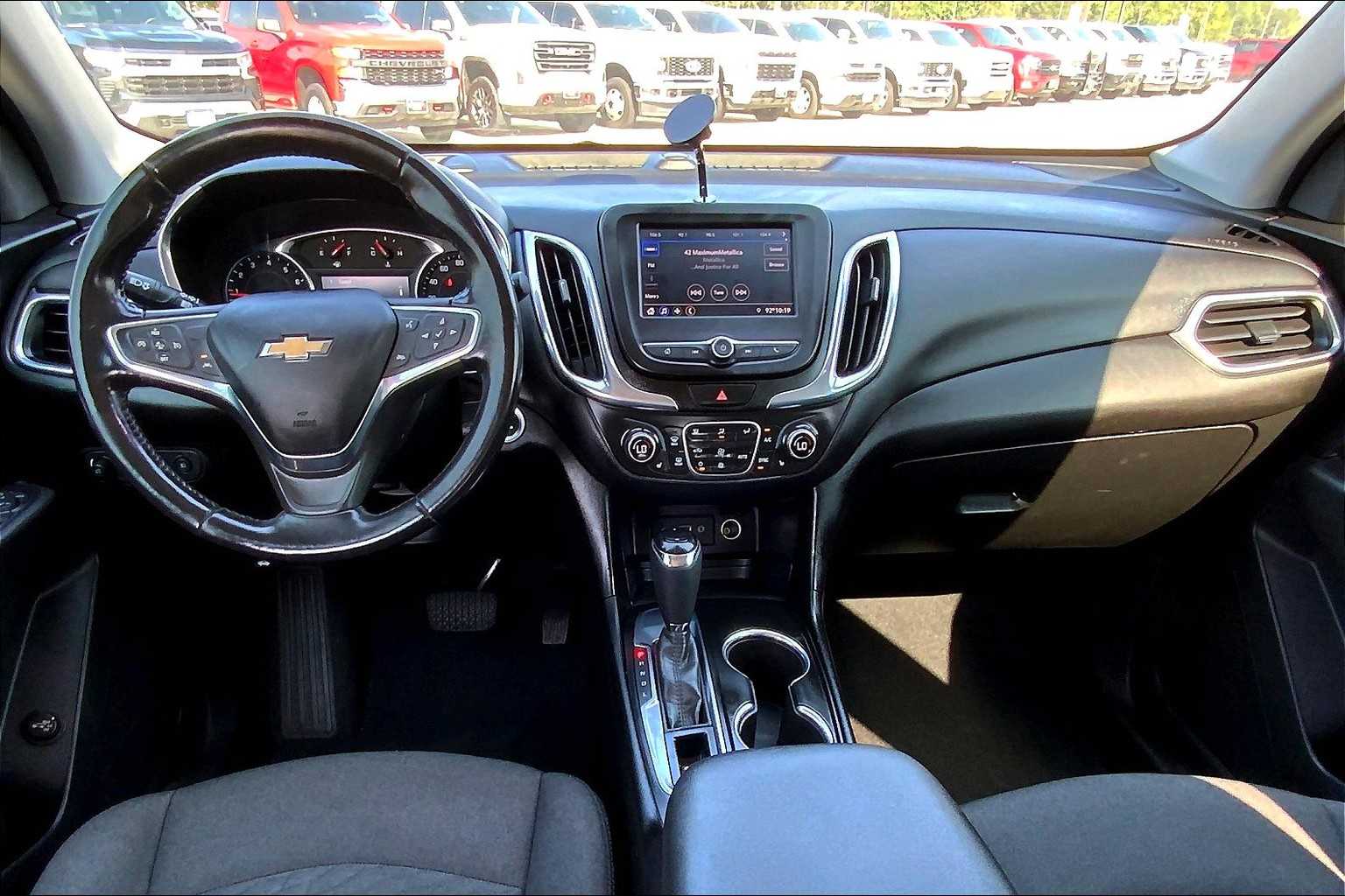 2020 Chevrolet Equinox LT photo 13