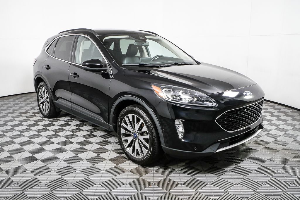 2020 Ford Escape Titanium