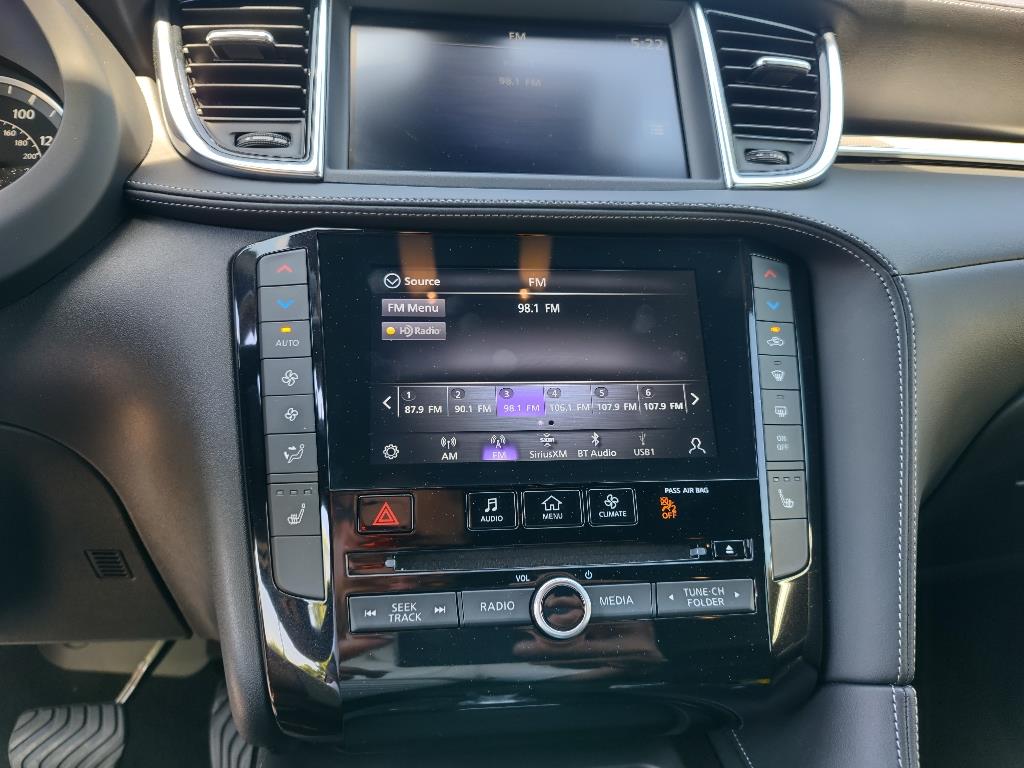 2021 Infiniti QX50 Luxe photo 9