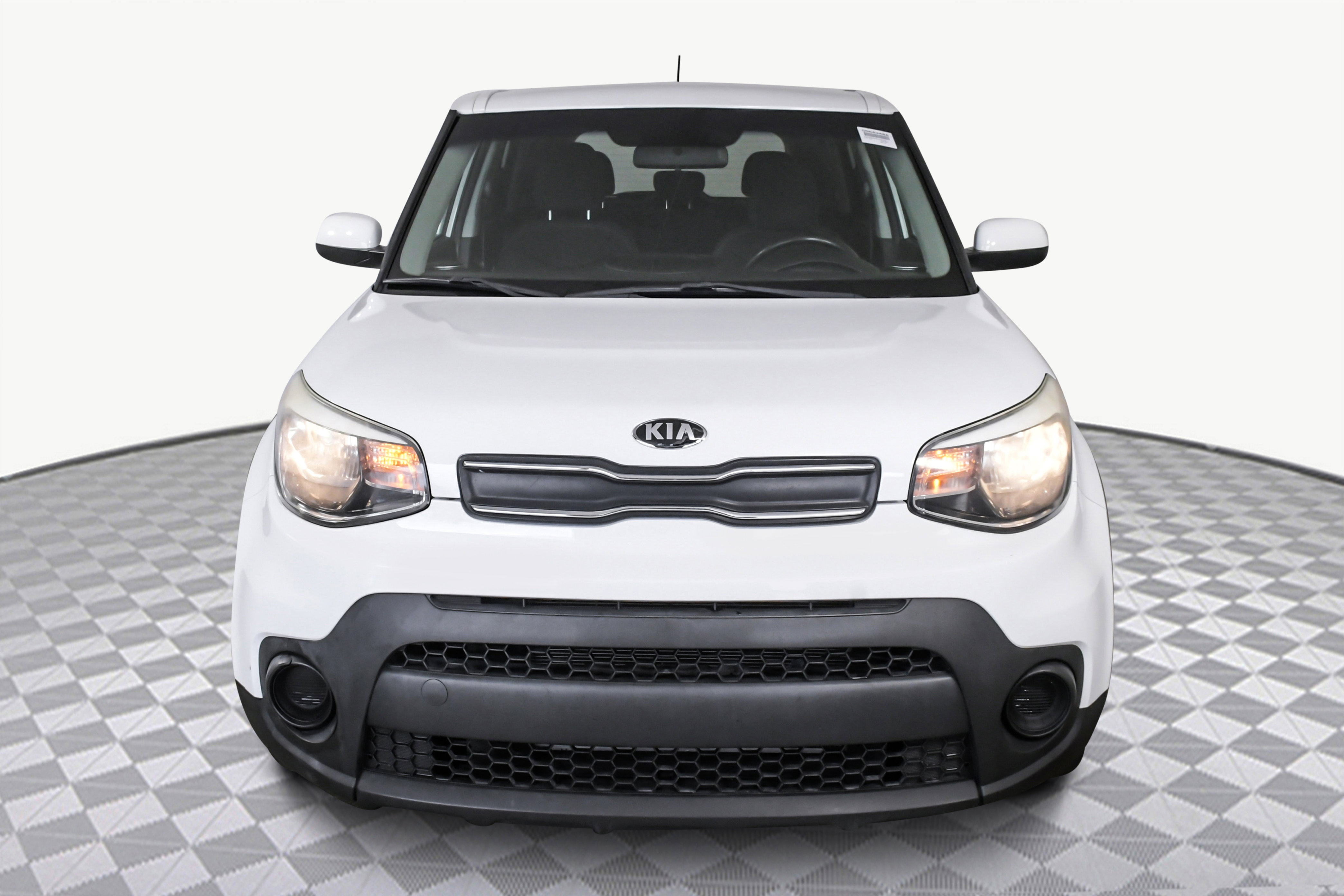 Used 2017 Kia Soul Base with VIN KNDJN2A23H7422199 for sale in Palmetto Bay, FL