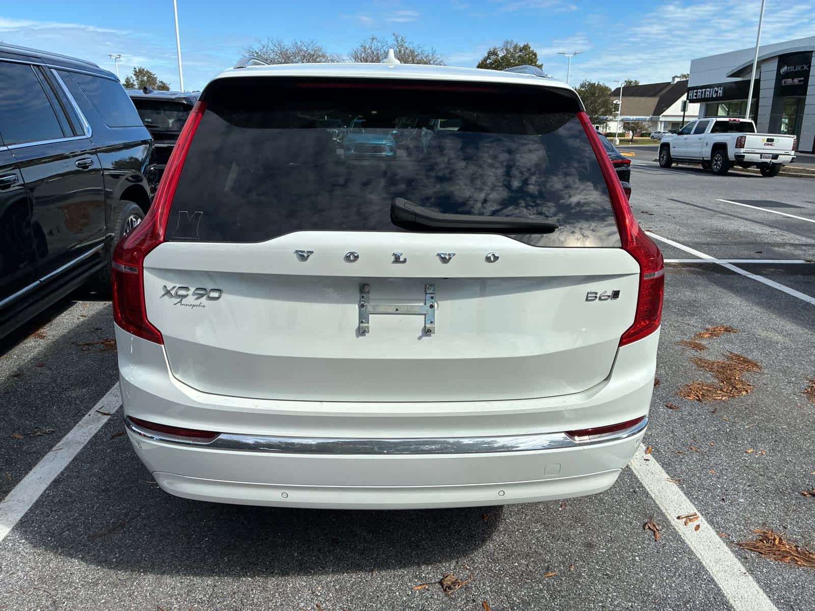 2023 Volvo XC90 Plus photo 4