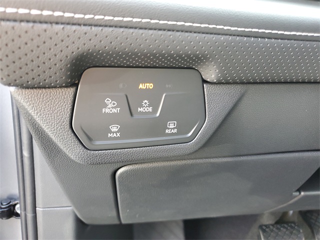2026 Volkswagen Atlas Cross Sport SE photo 26