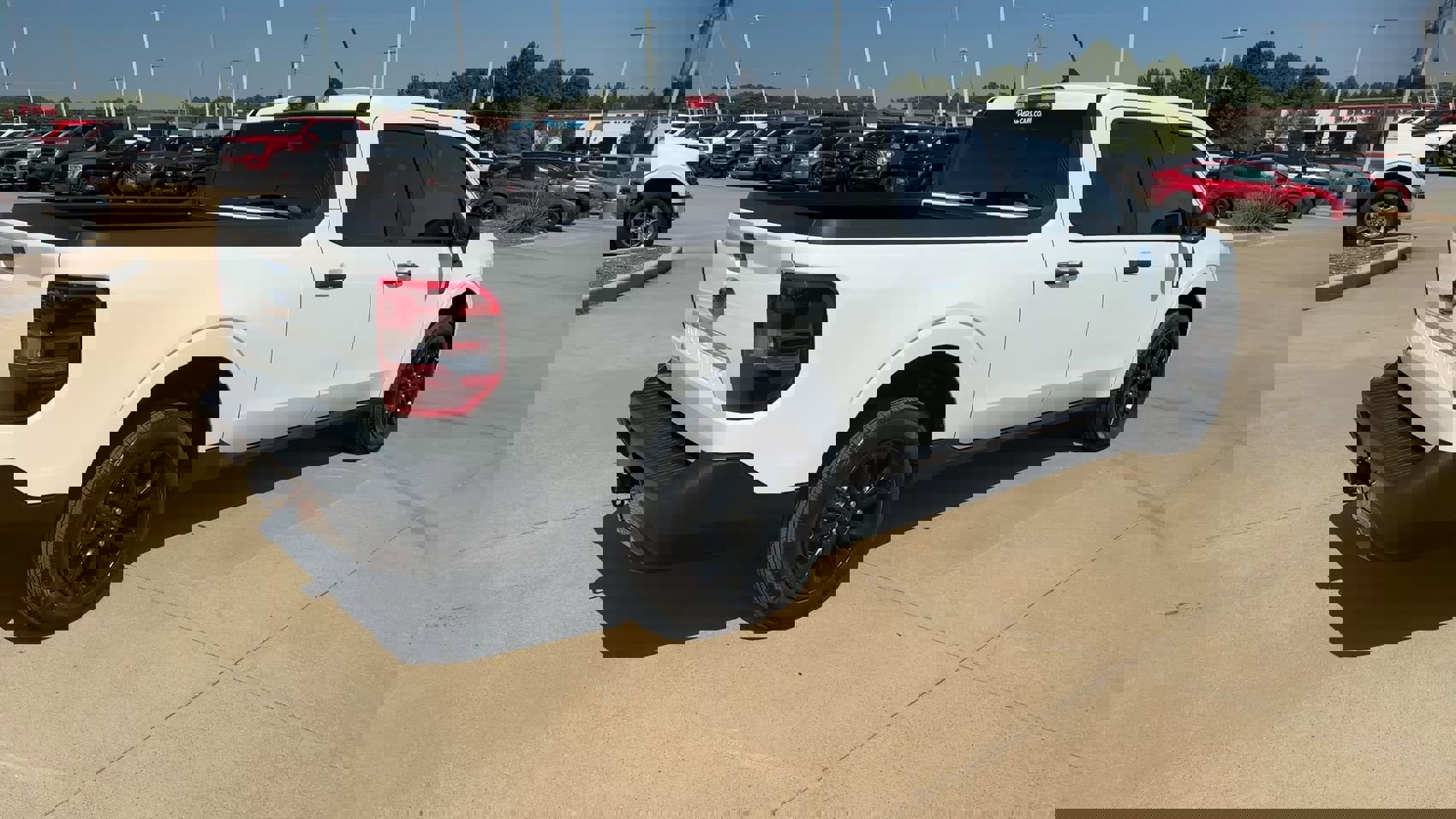 2024 Ford Maverick XLT photo 9
