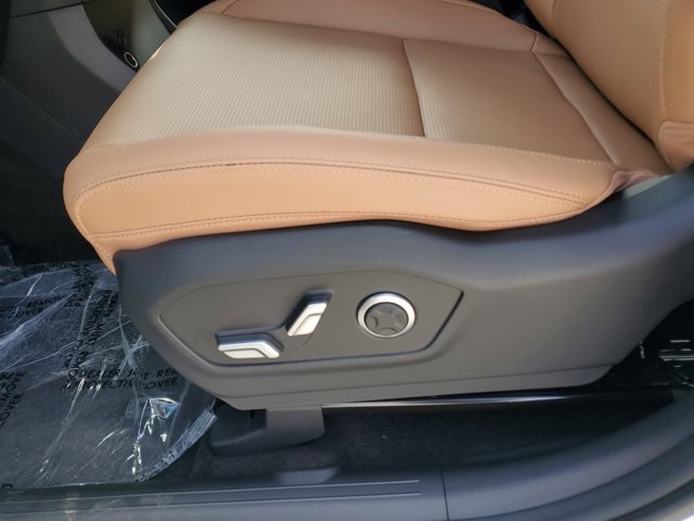 2026 Hyundai Santa Fe Limited photo 10