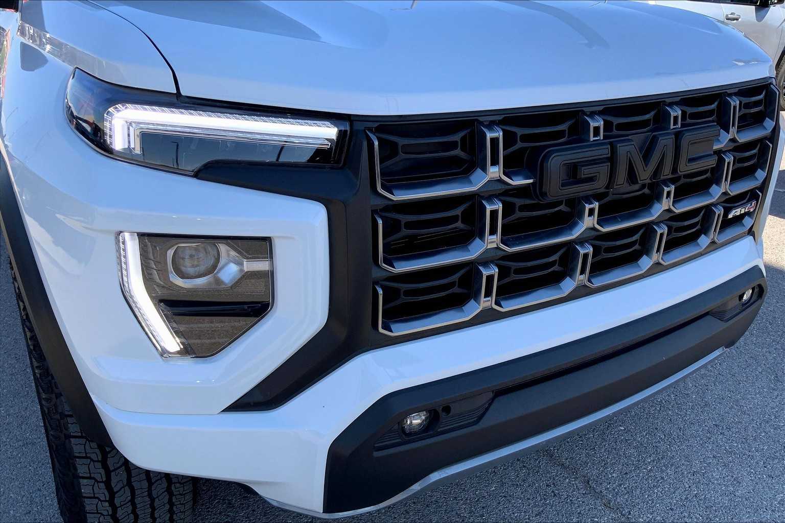 2024 Gmc Canyon AT4 photo 29