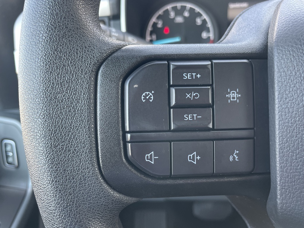 2023 Ford F-150 XLT photo 8