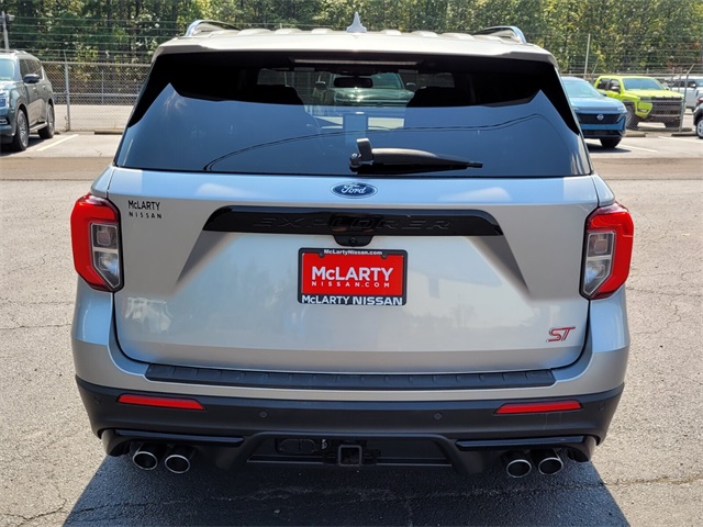 2020 Ford Explorer ST photo 4