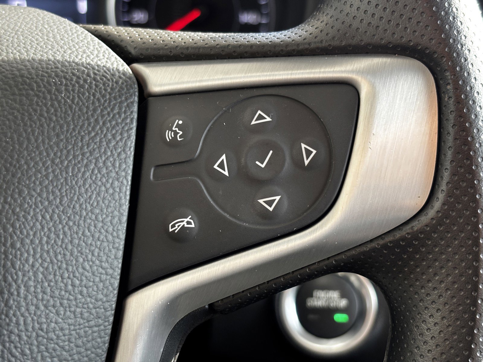 2023 Gmc Terrain SLE photo 16
