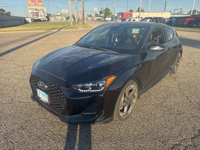 2019 Hyundai Veloster Turbo photo 3