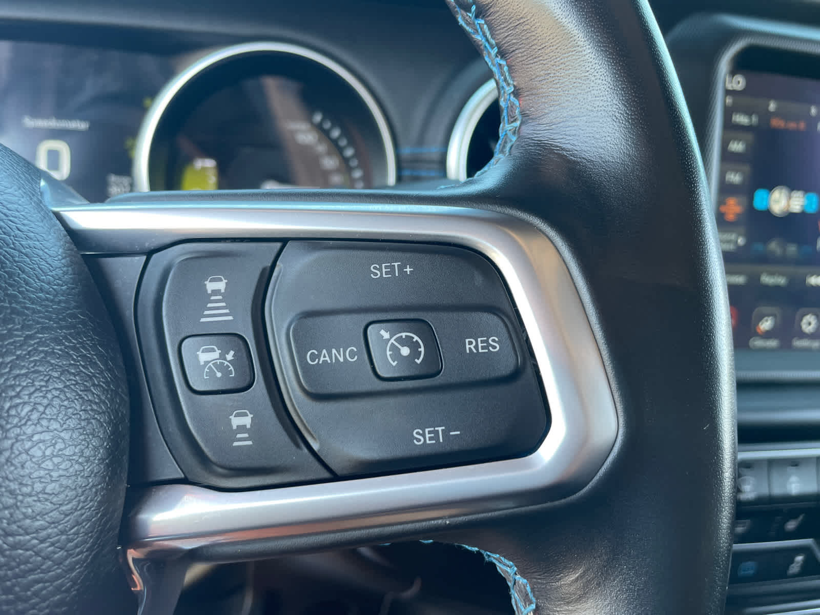 2022 Jeep Wrangler 4xe Unlimited Rubicon photo 22