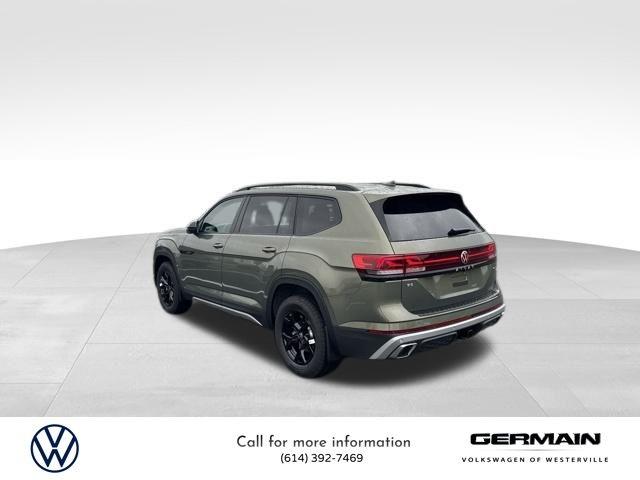 2025 Volkswagen Atlas Peak Edition SE photo 7