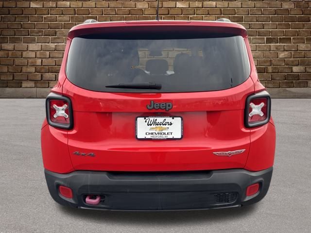 2017 Jeep Renegade Trailhawk photo 4