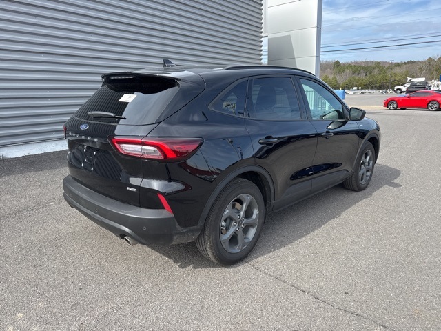 2025 Ford Escape ST-Line photo 3