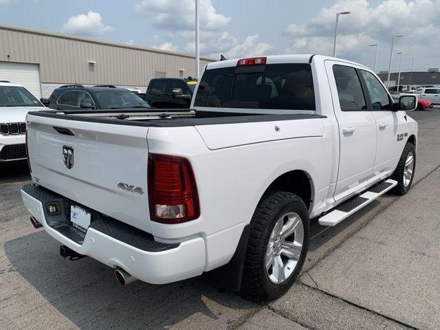 2018 Ram 1500 Sport photo 7
