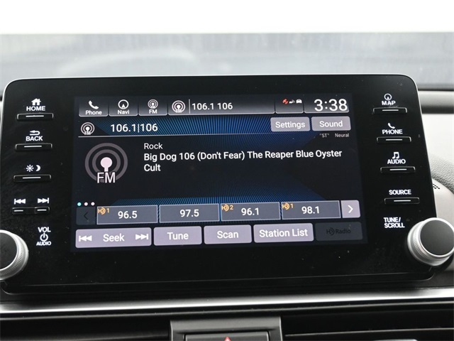 2018 Honda Accord Touring 2.0T photo 4
