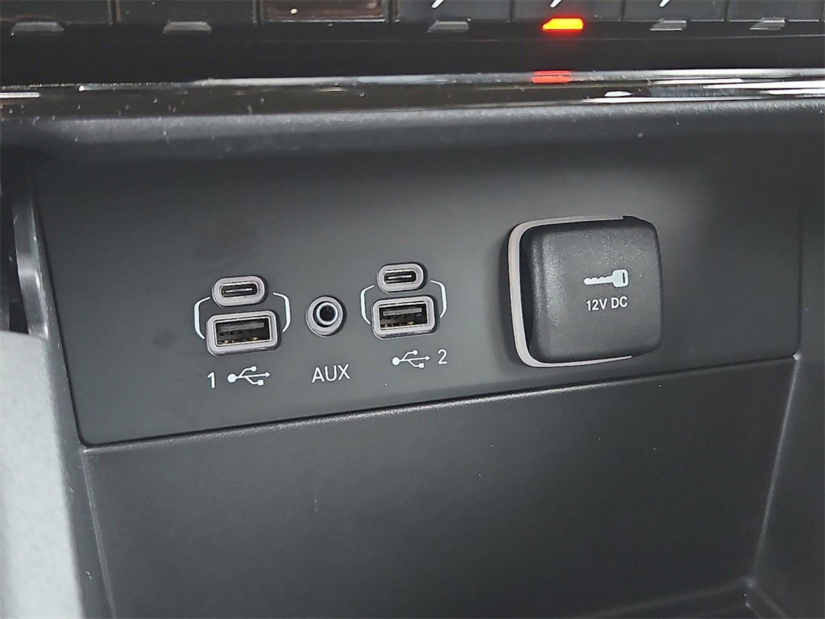 2025 Jeep Grand Cherokee Limited photo 22