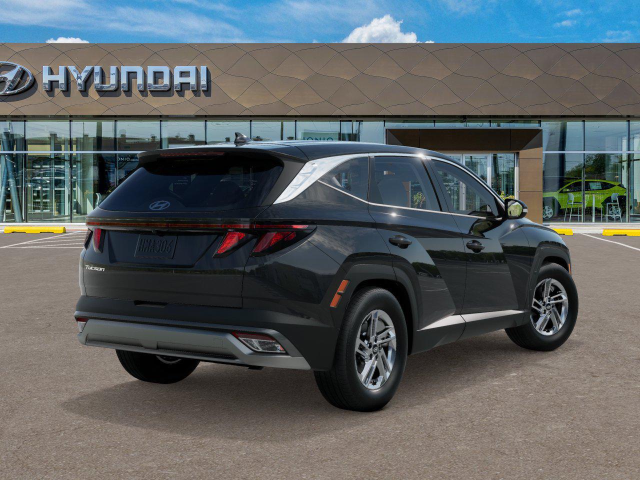 2026 Hyundai Tucson SE photo 2