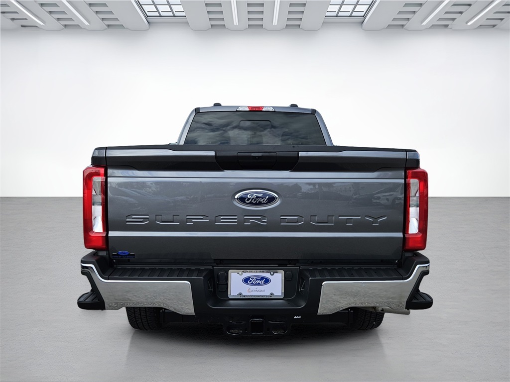 2025 Ford F-250 XL photo 6