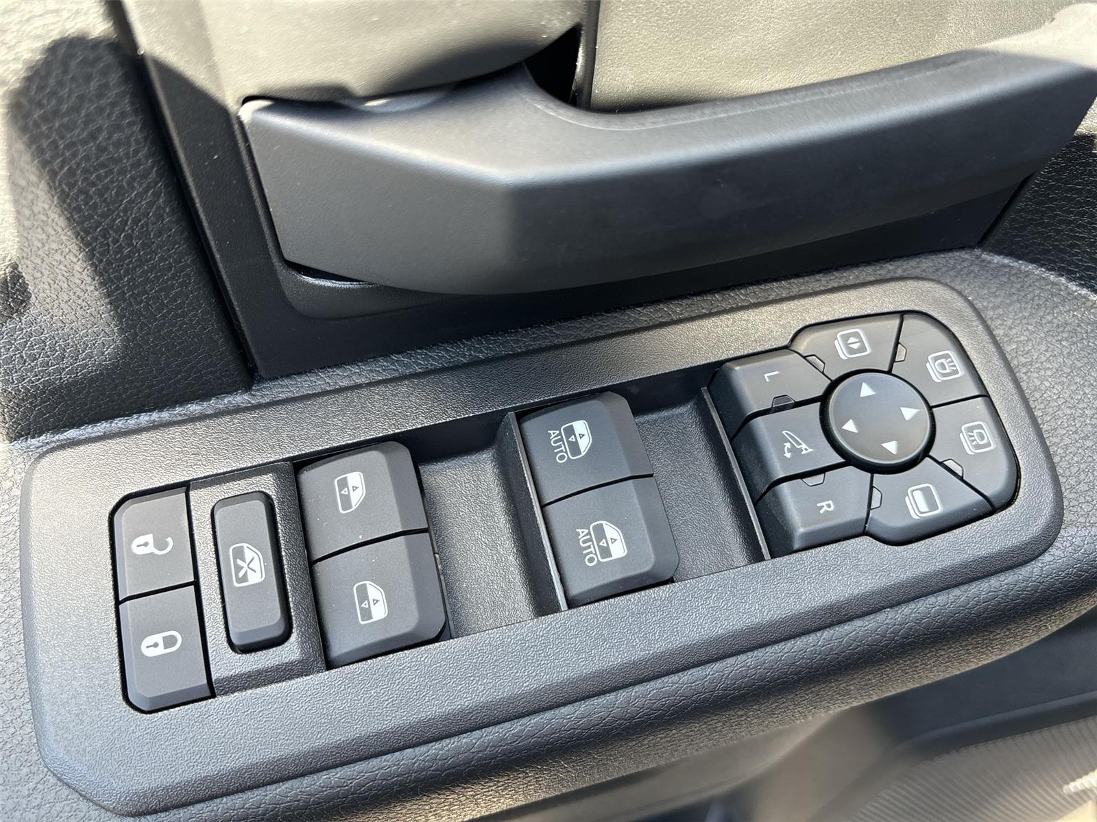2026 Ram 2500 Tradesman photo 11