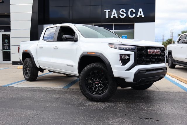 2026 GMC Canyon Elevation's photo