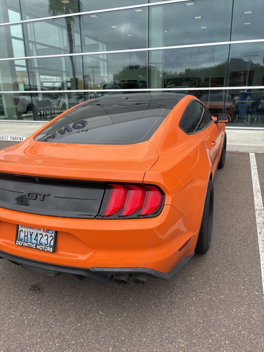 2020 Ford Mustang GT Premium photo 4