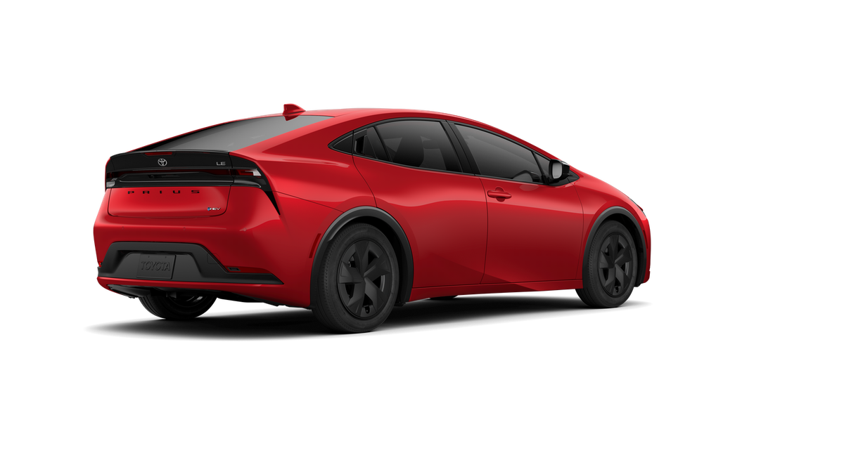 2026 Toyota Prius LE photo 9