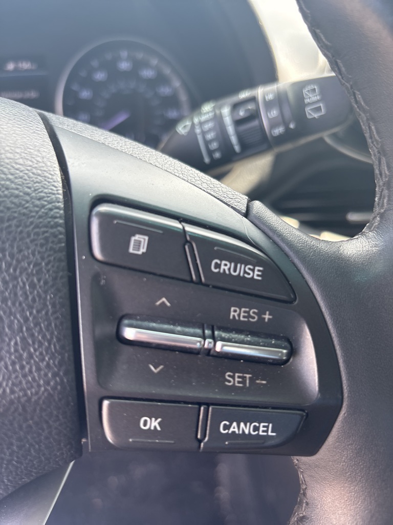 2018 Hyundai Elantra GT Base photo 16