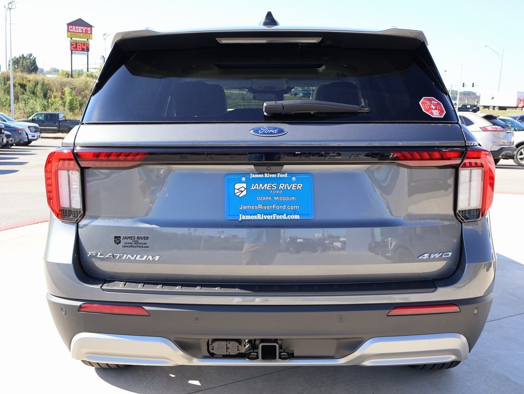 2025 Ford Explorer Platinum photo 4