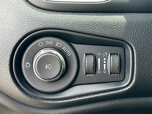 2021 Jeep Renegade Latitude photo 10