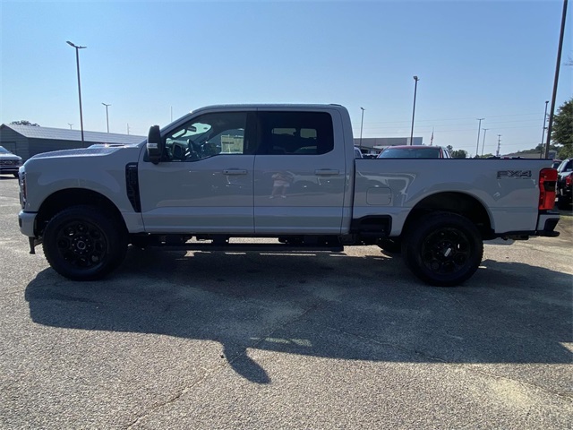 2026 Ford F-250 photo 4