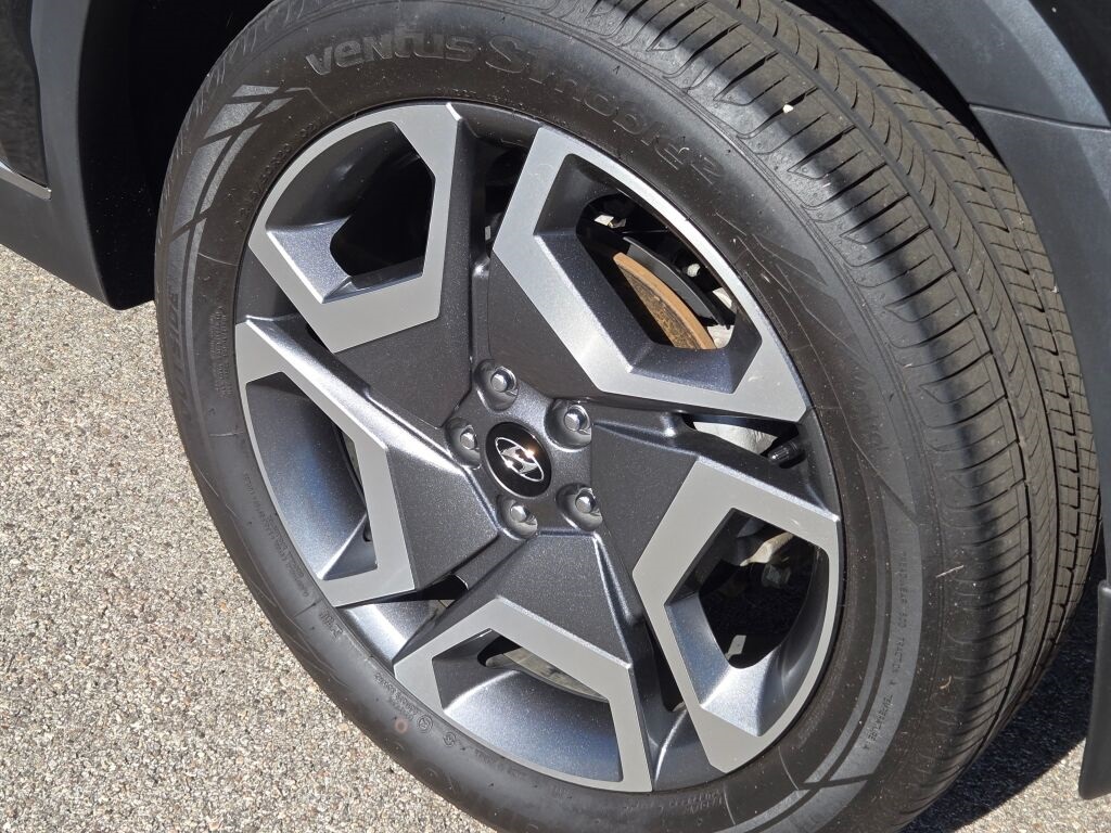 2024 Hyundai Palisade Limited photo 13
