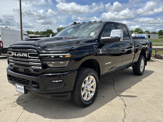 2025 Ram 2500 Laramie photo 3