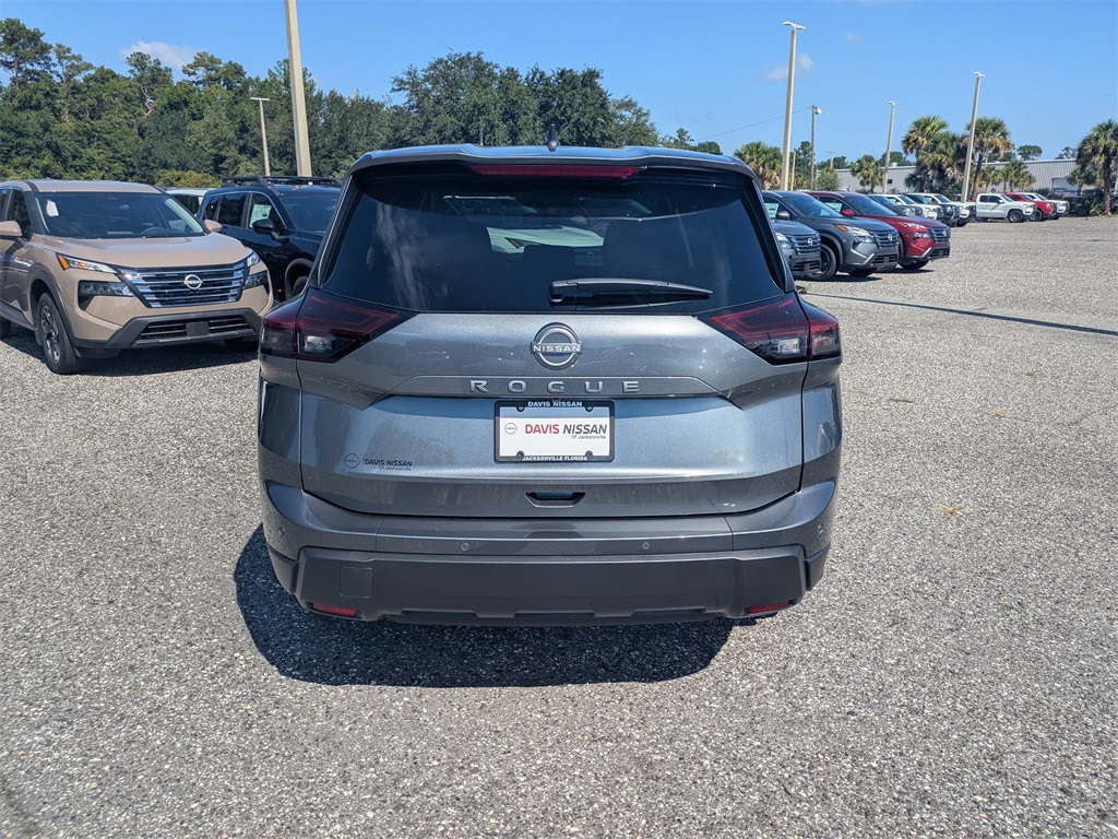 2026 Nissan Rogue S photo 4