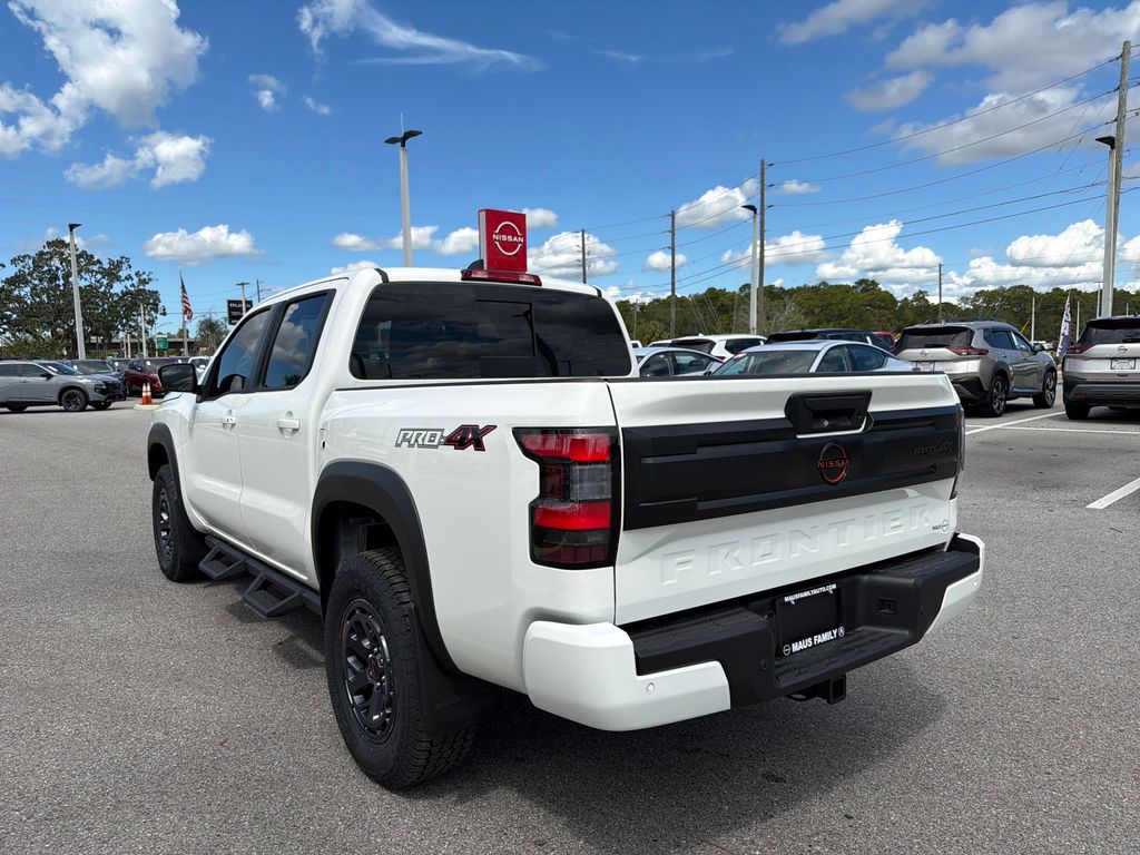 2026 Nissan Frontier PRO-4X photo 3