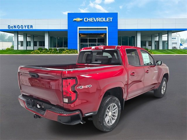 2025 Chevrolet Colorado Work Truck LT photo 5